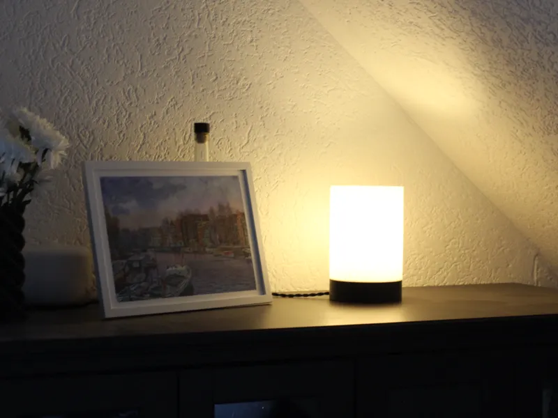 Riffel Lampe Regallampe E27