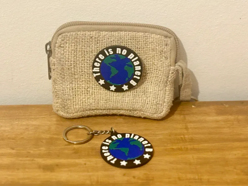There is no planet B keychain and broche