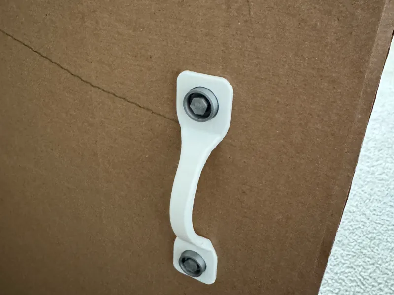 Cardboard handle