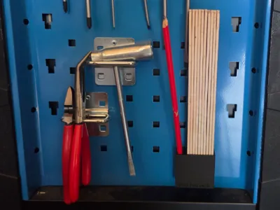 Folding rule holder for Güde workshop trolley