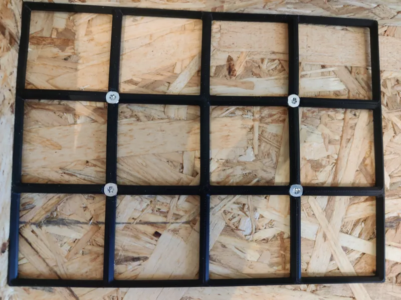 Gridfinity Baseplate with screws