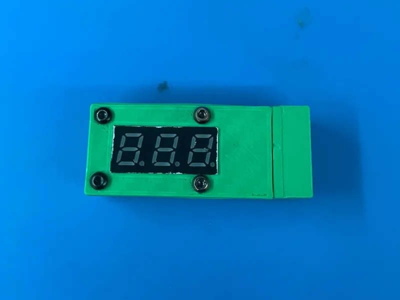 Akku Volt tester (xt-30) 