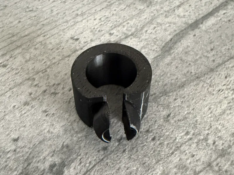 Halter für Bowdenzug Kotflügel vorne Simson S51