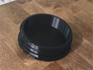 Travel tobacco tin