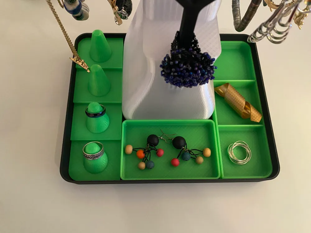 Large jewelry stand by muhmi_59 - MakerWorld