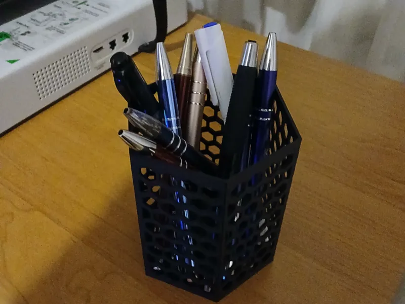 Pen Holder