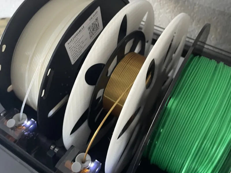 Spool adapter