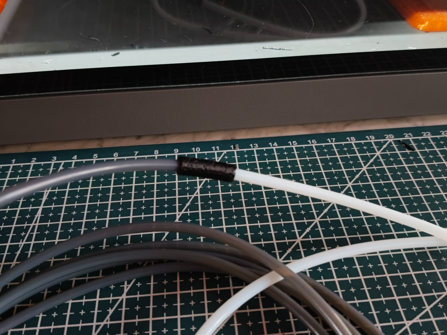 Conector de TPU para PTFE 4 mm 