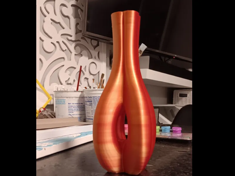 CrossCore Vase