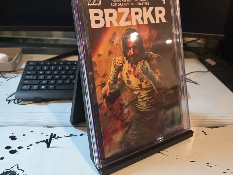 Comic Slab Stand