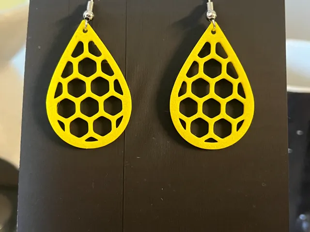 honey comb earrings