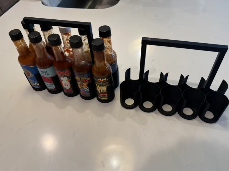 Hot Ones Hot Sauce Caddy x10 Bottles