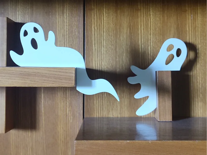 Corner Ghosts