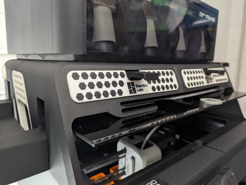 Honeycomb drawer face plates for AMS Riser