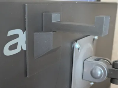 Sturdy Headphones Hook