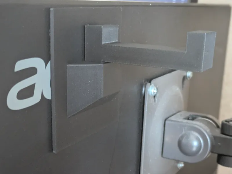 Sturdy Headphones Hook