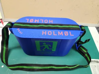 Cooled can box