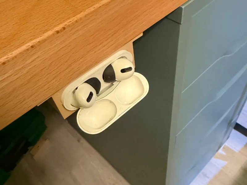 AirPods Pro Halterung Schreibtisch