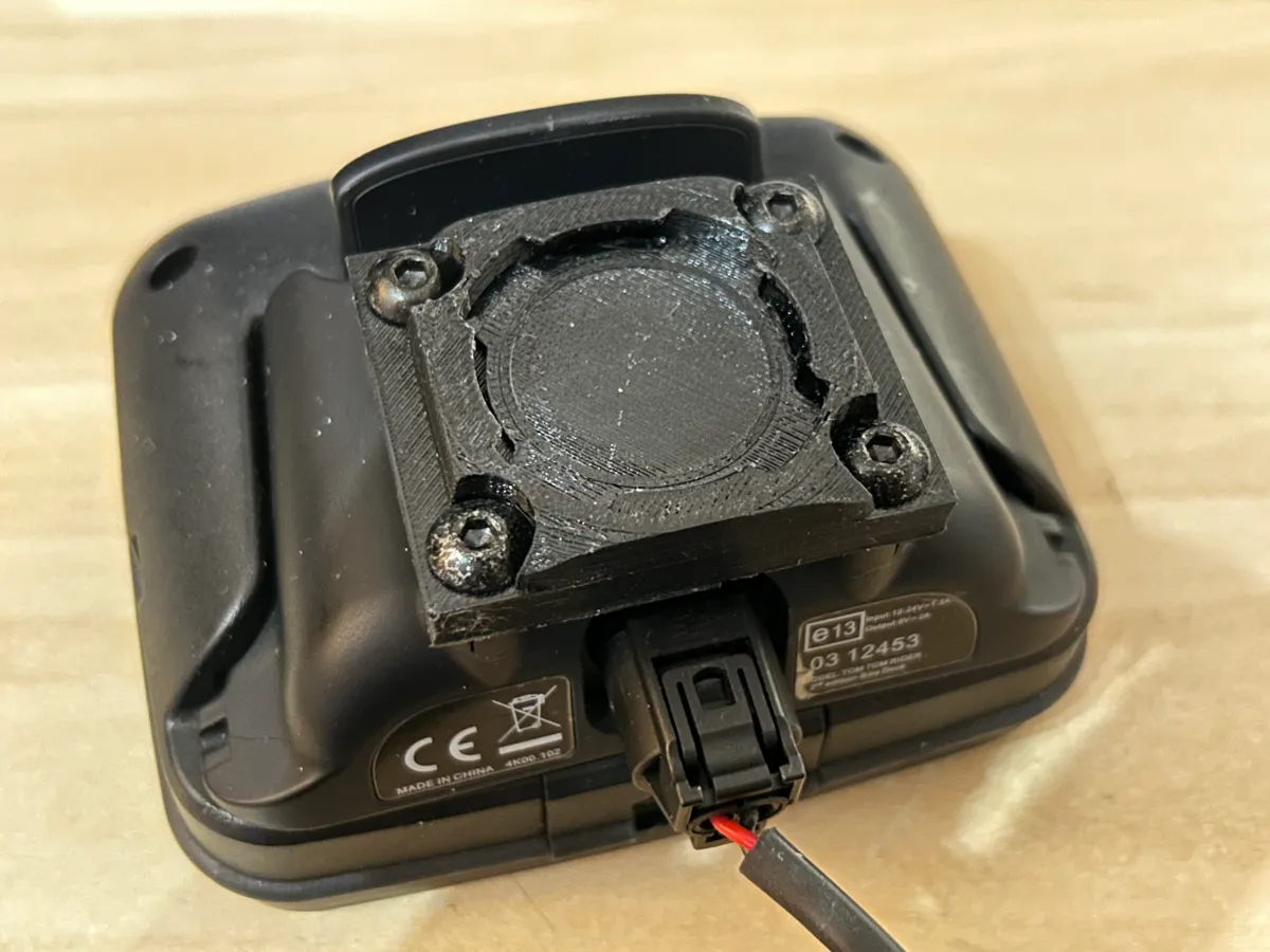 Quad-Lock TomTom Rider Urban dapter - Free 3D Print Model - MakerWorld
