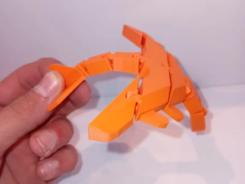 articulated airplane only 11 grams