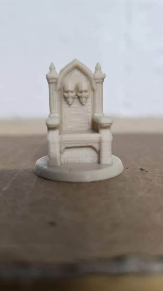 Spezielles Design, Königsthron-Ornament, dekorative Figur, Sammlerstück, Geschenk