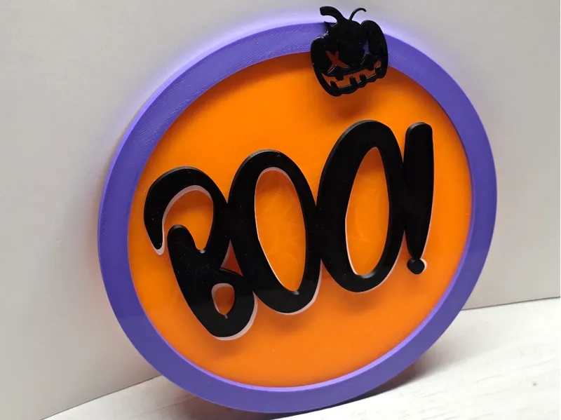 BOO! Sign – Easy Halloween Wall Décor