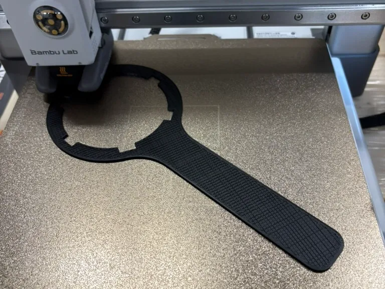 Disel filter removal wrench Volvo V70