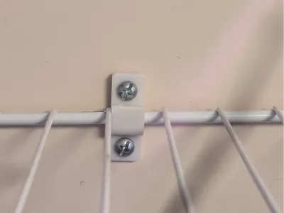 Wire shelf wall bracket