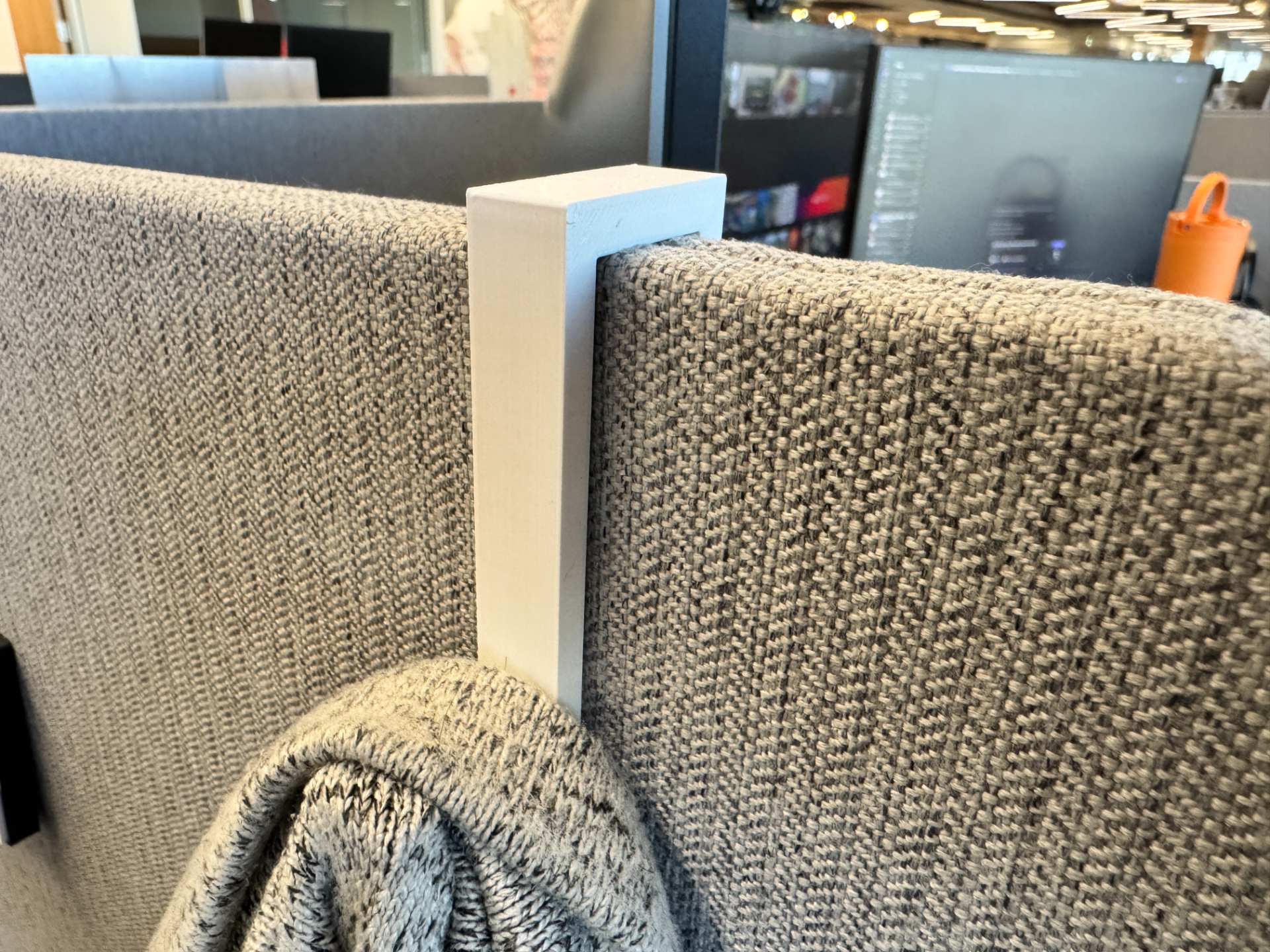 Simple Cubicle Wall Hook
