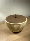 Pistachio Nut Shell Lid
