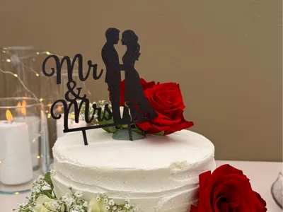 Wedding Cake Topper Couple with and without Dog