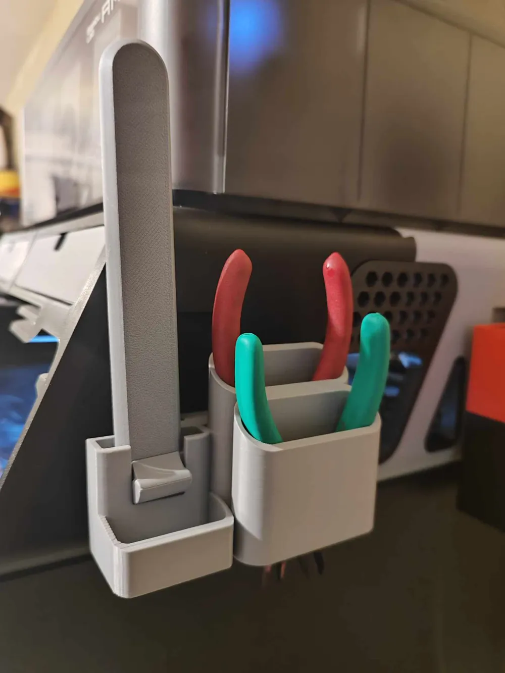 Tool holder for AMS Riser V2 - Free 3D Print Model - MakerWorld
