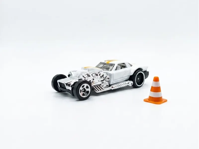 1:64 diorama cone