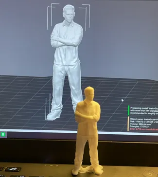 Miniature Paul Walker fast and furuios Civilian 