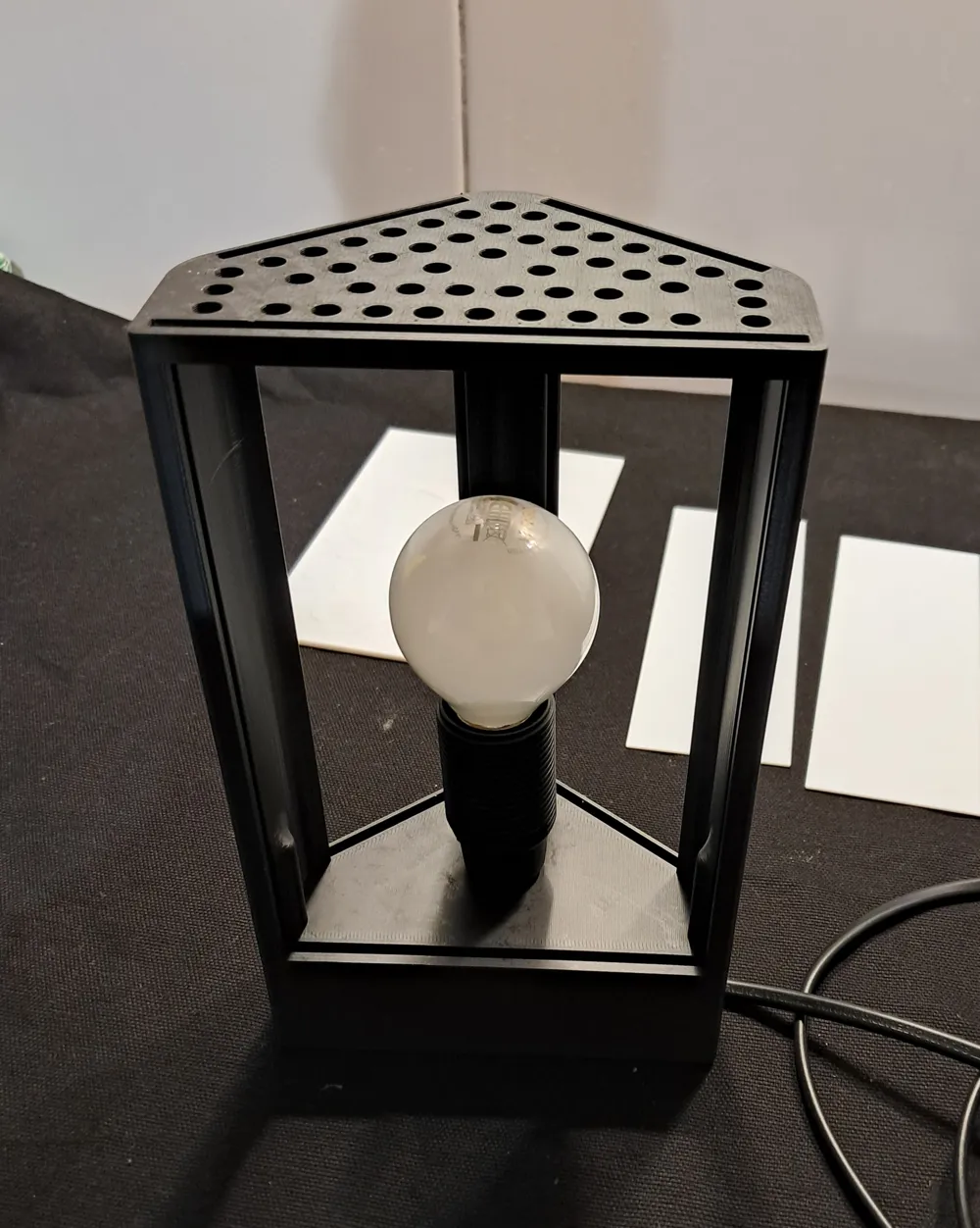 Lithophane Lamp Box with Wall Glow (E14 LED) - Free 3D Print Model ...