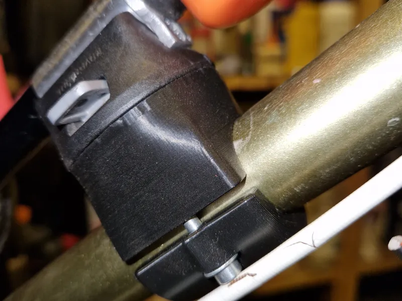 Kryptonite lock mount on 28 mm tube