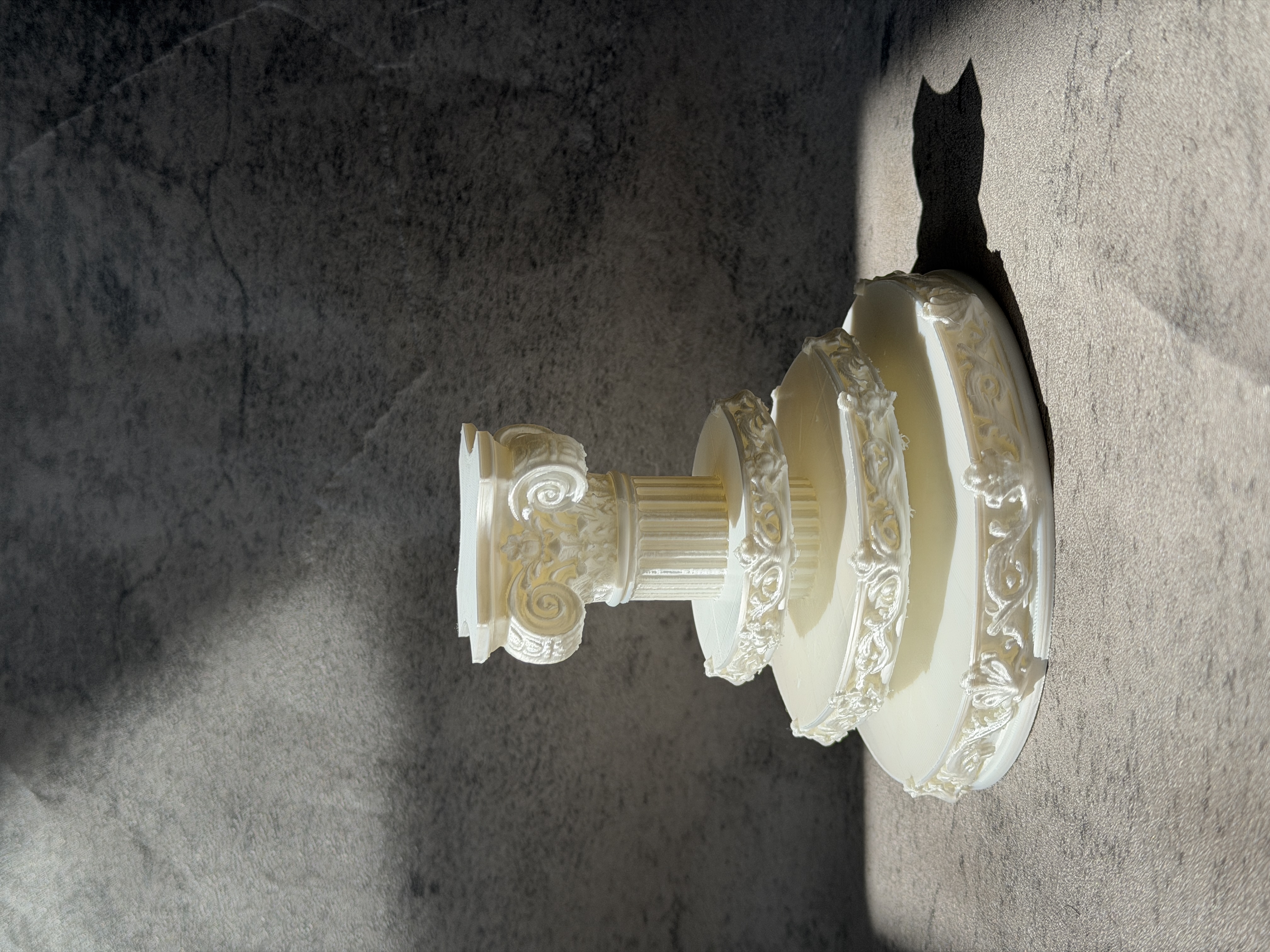 Miniatura 2 do modelo 3D 法式洛可可（Rococo）豪华四层手办底座  bid娃娃底座 BJD娃娃站台 娃屋装饰 造景  