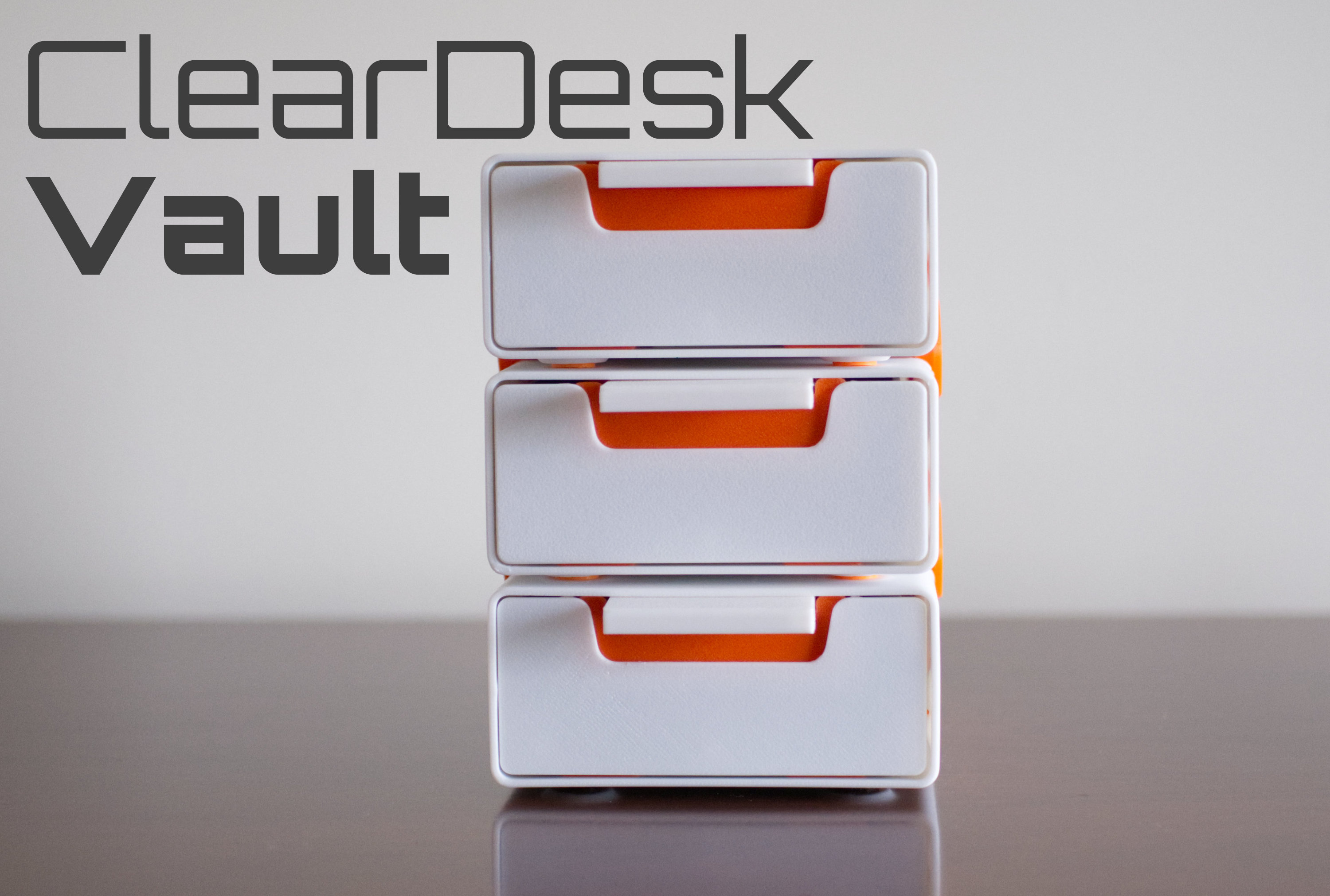 Miniatura 1 do modelo 3D ClearDesk Vault 
