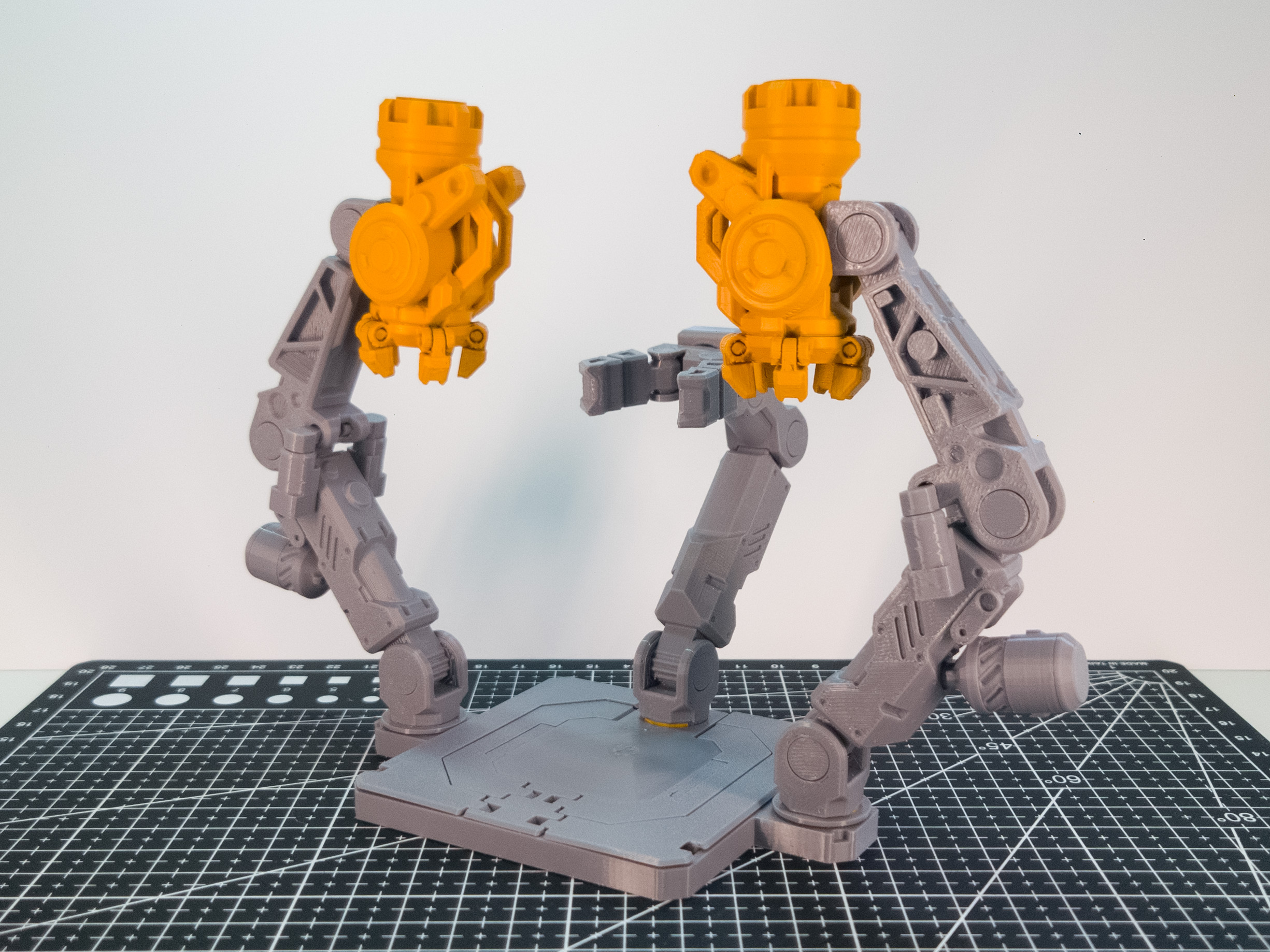 Miniatura 1 do modelo 3D 着装整备台:机械手办展台