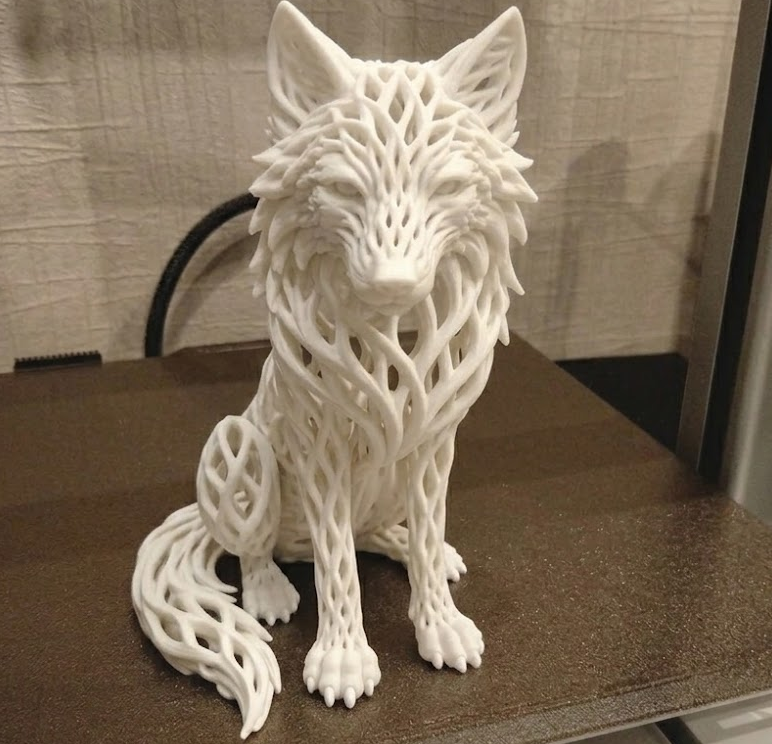 Miniatura 4 do modelo 3D Voronoi Wolf – Mystische Eleganz
