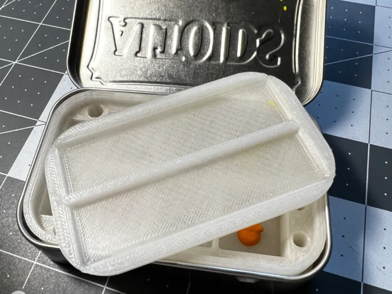 Altoids Tin Water color palette cap