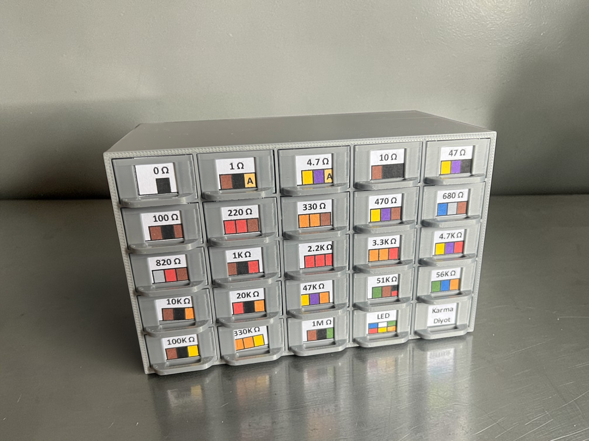 5×5 Resistor Storage Box