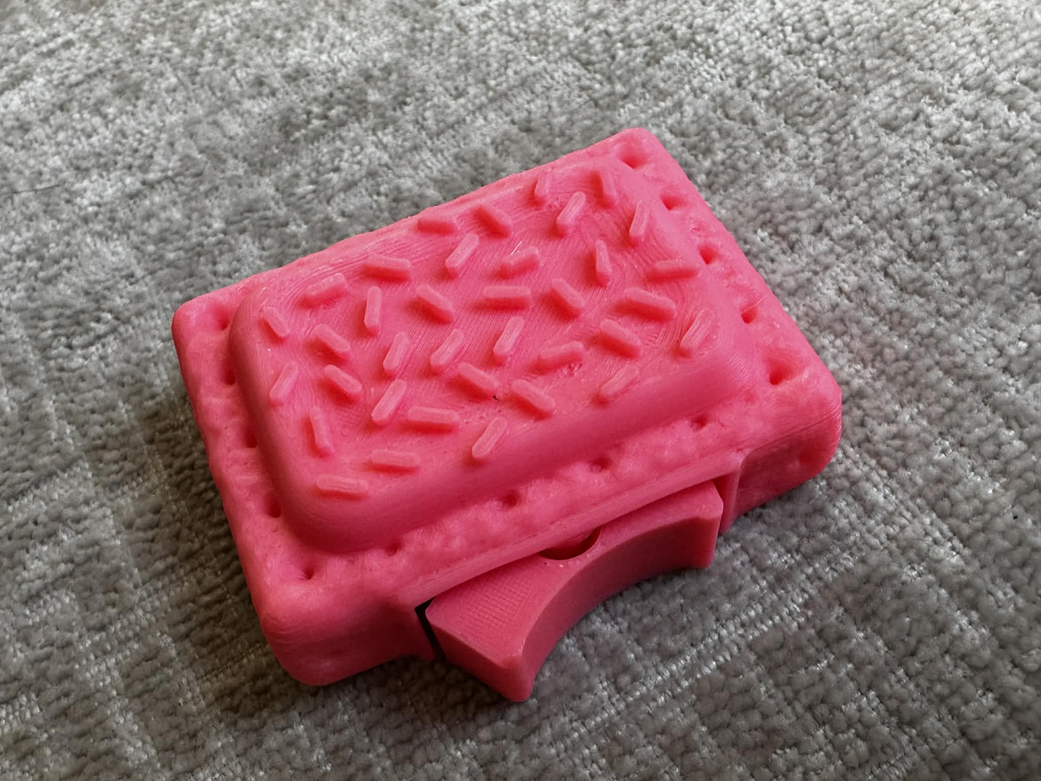 Miniatura 1 do modelo 3D Pop Tart Rocker Switch Breakfast Treat 
