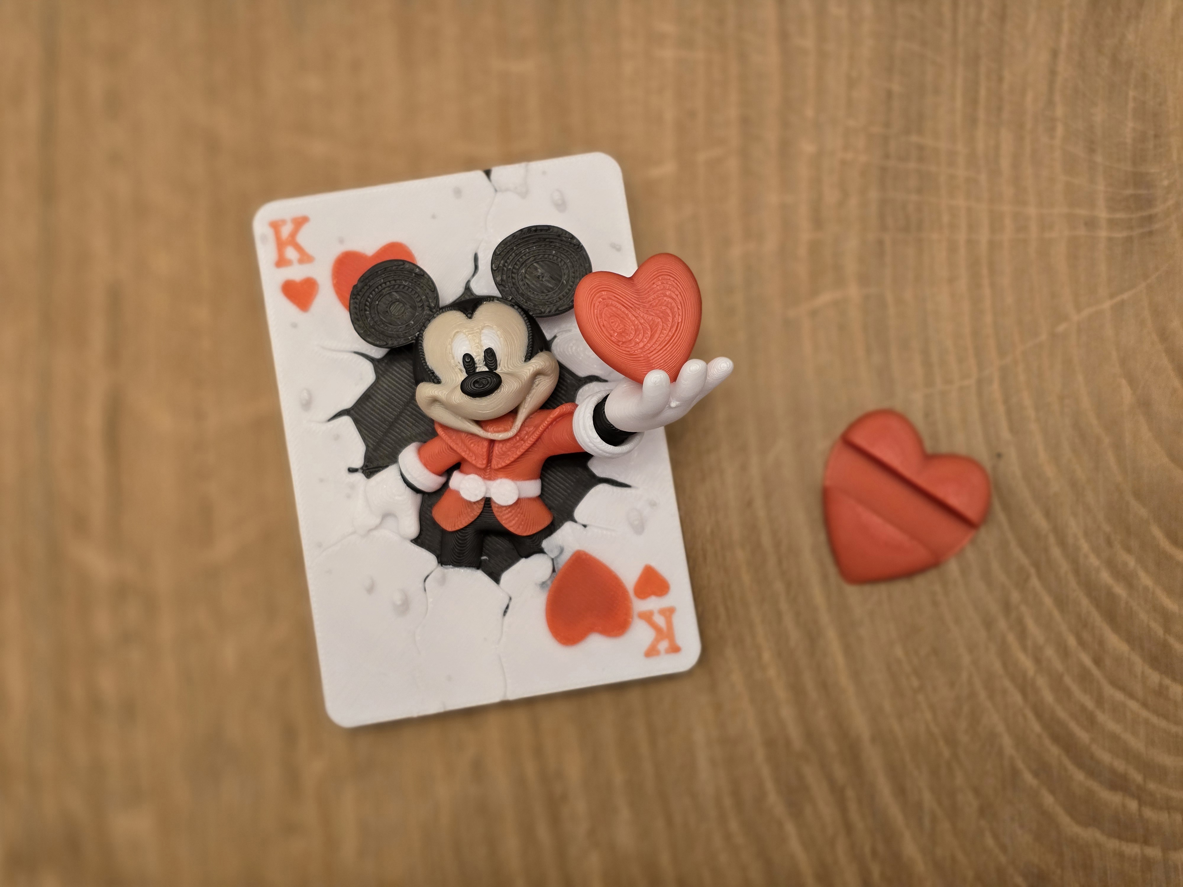 Valentine's King of Hearts Mickey Mouse Card - Free 3D Print Model