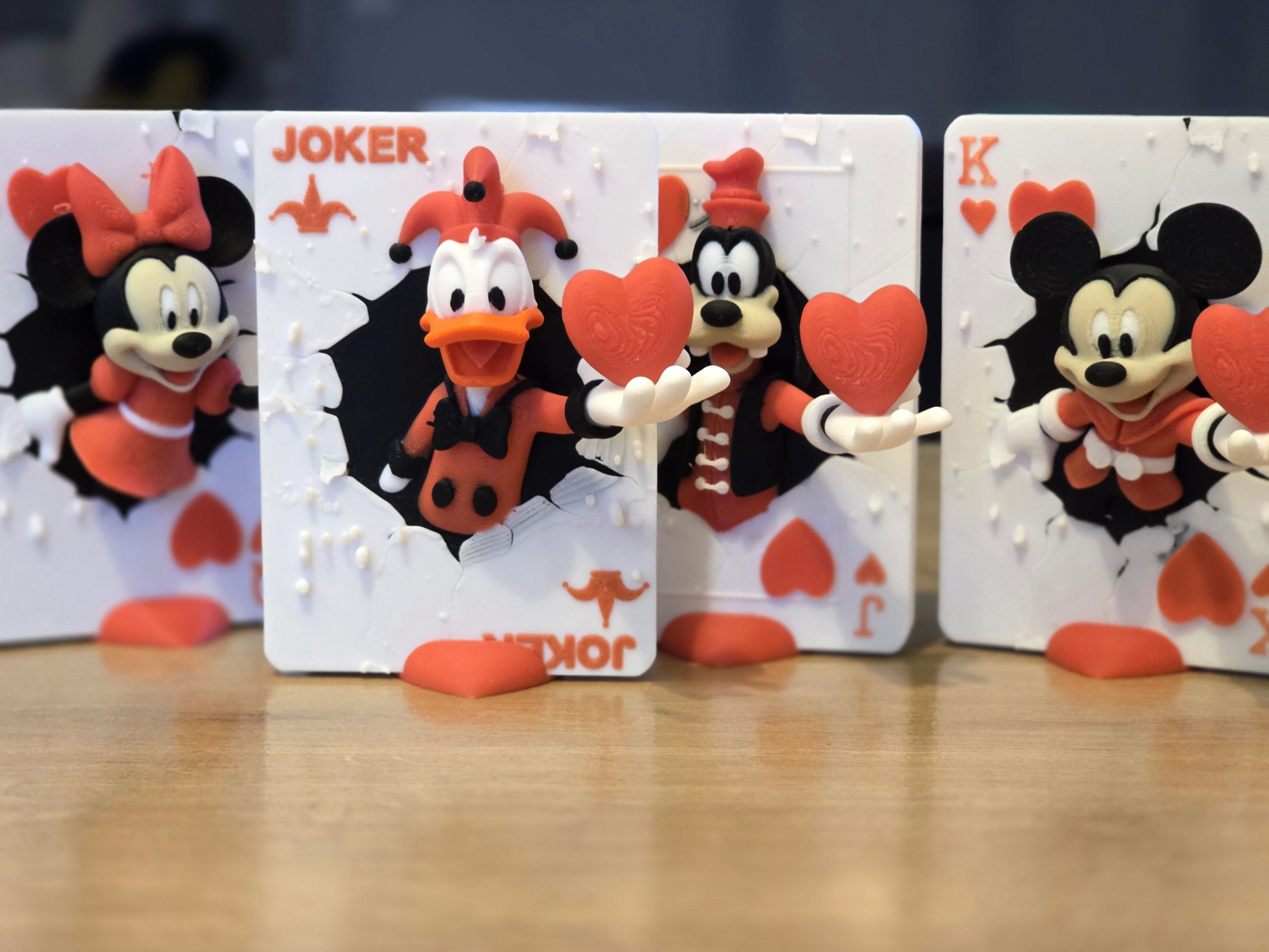 Valentine's King of Hearts Mickey Mouse Card - Free 3D Print Model