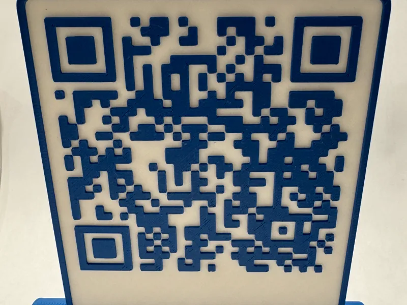 Not your average wifi QR (With Stand) 