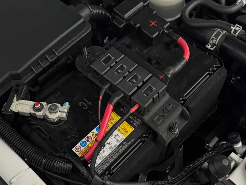 Y62 Midi Fuse Holder Battery Bar