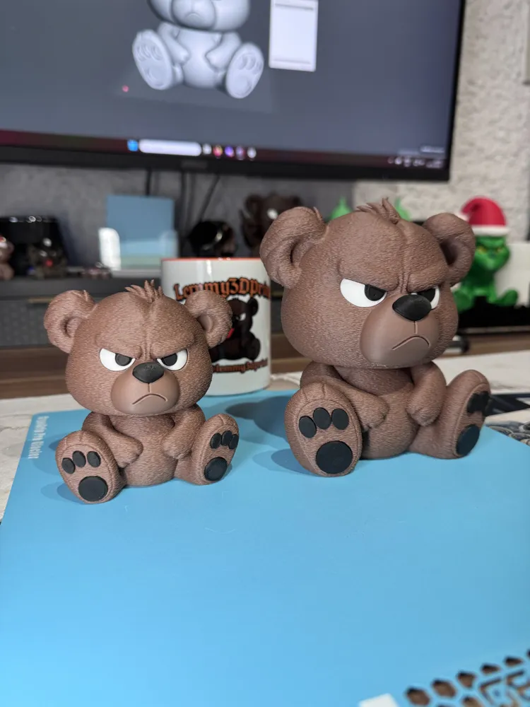 Dekorative Bärenfigur, Sammlerstück, Geschenk, Ornament, besonderes Design, mehrteilig