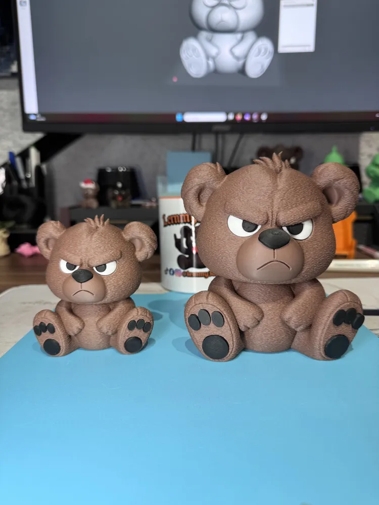 Dekorative Bärenfigur, Sammlerstück, Geschenk, Ornament, besonderes Design, mehrteilig