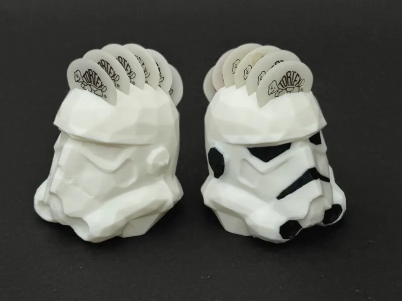 Low Poly Stormtrooper Helmet Guitar Pick Holder